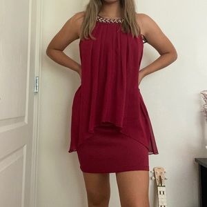 Mini burgundy dress. Size 4